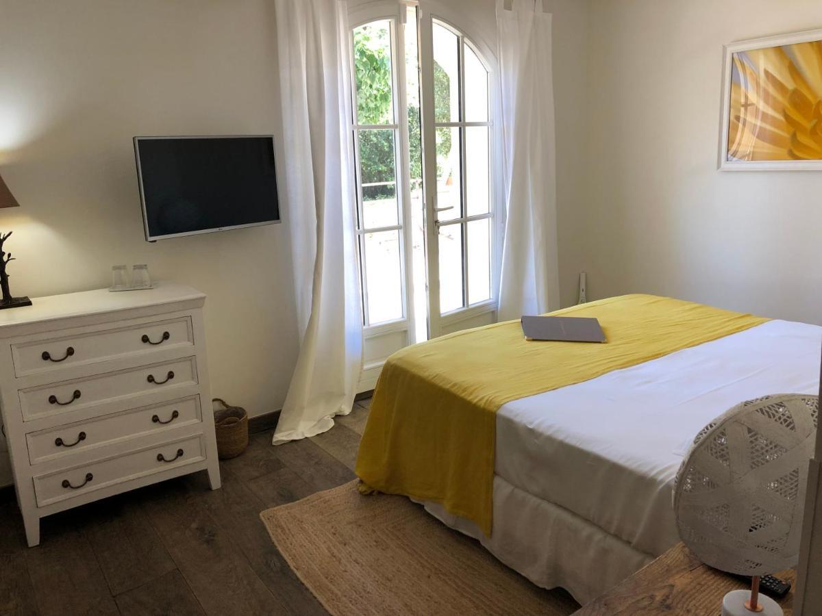 Le Clos Des Sept Palmiers Cavalaire-sur-Mer Eksteriør billede